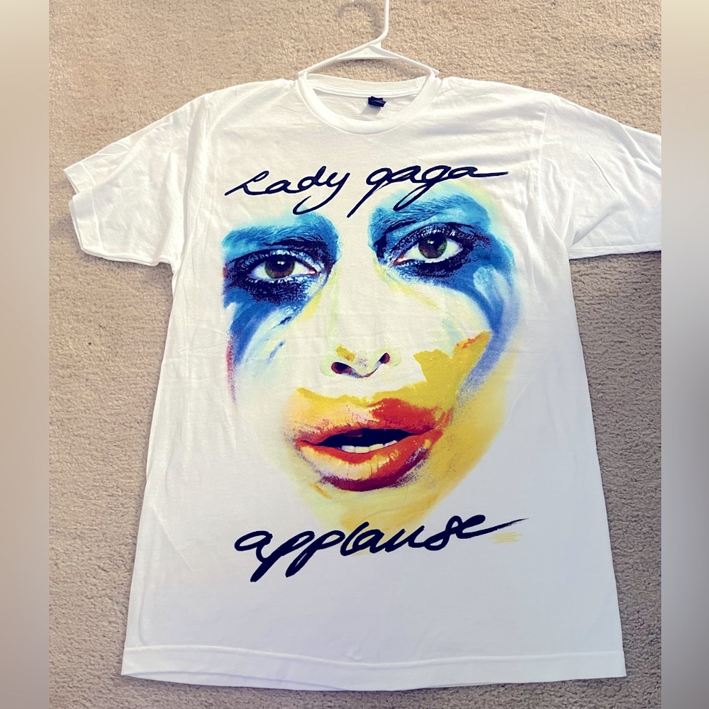 BRAND NEW LADY GAGA FACE APPLAUSE MENS T SHIRT LARGE
